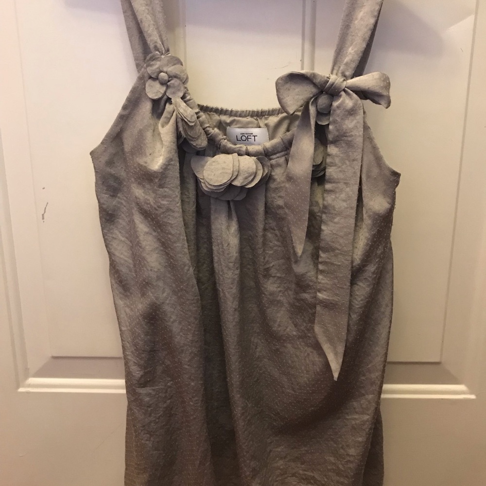 Ann Taylor Loft Gray tank